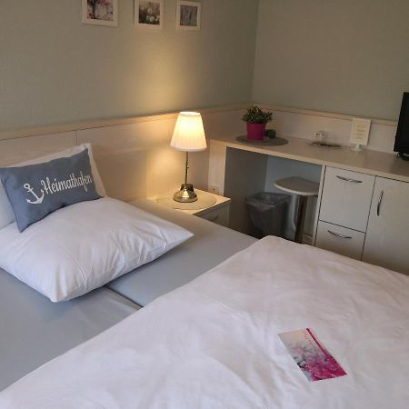 Hotel Garni Haus Am Meer Neuharlingersiel Eksteriør bilde