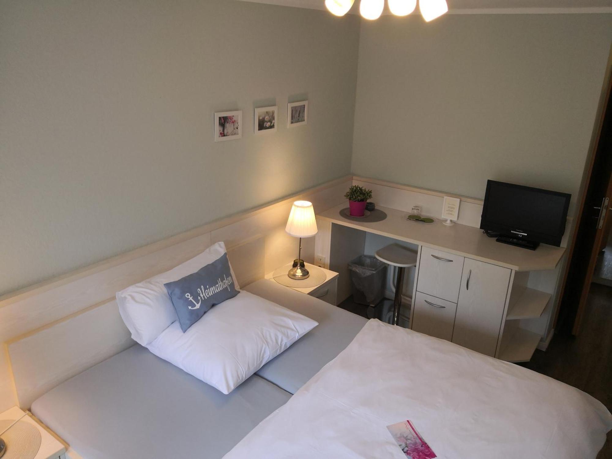 Hotel Garni Haus Am Meer Neuharlingersiel Eksteriør bilde