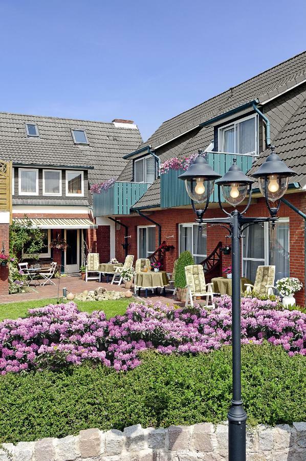 Hotel Garni Haus Am Meer Neuharlingersiel Eksteriør bilde