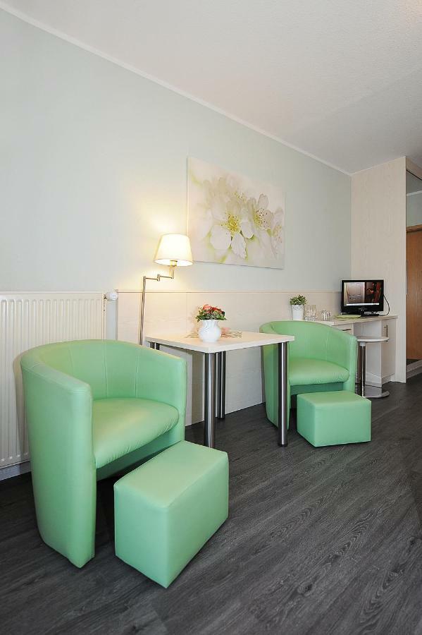 Hotel Garni Haus Am Meer Neuharlingersiel Eksteriør bilde